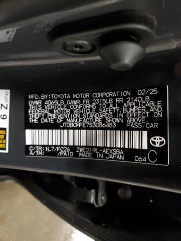 JTDBCMFE7S3086483 - 2025 TOYOTA COROLLA LE GRAY photo 12