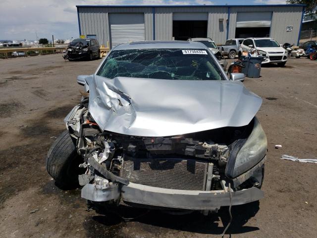 1G11C5SAXDF269780 - 2013 CHEVROLET MALIBU 1LT 银色 照片 5