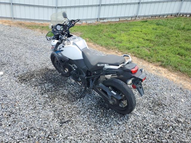 JS1VU51AXJ2100055 - 2018 SUZUKI DL1000 A TWO TONE photo 3