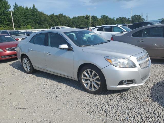 1G11H5SA4DF196035 - 2013 CHEVROLET MALIBU LTZ 银色 照片 4