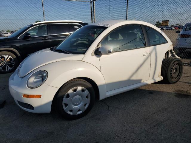 3VWPW3AG7AM014628 - 2010 VOLKSWAGEN NEW BEETLE WHITE photo 1