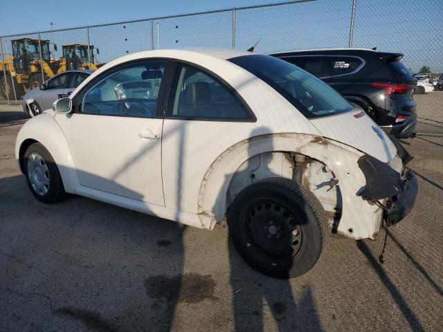 3VWPW3AG7AM014628 - 2010 VOLKSWAGEN NEW BEETLE WHITE photo 2