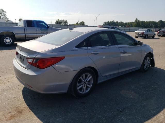 5NPEB4AC2DH789048 - 2013 HYUNDAI SONATA GLS BLUE photo 3