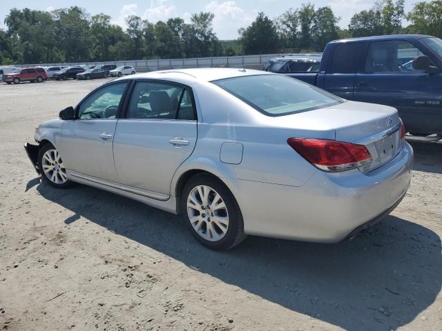 4T1BK3DB4BU392553 - 2011 TOYOTA AVALON BASE SILVER photo 2