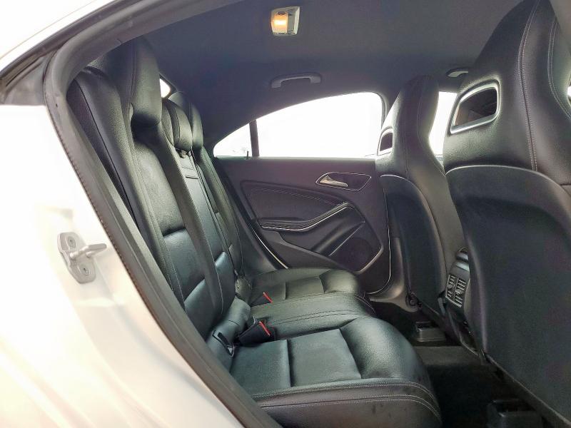 WDDSJ4EB5JN526433 - 2018 MERCEDES-BENZ CLA 250 WHITE photo 10