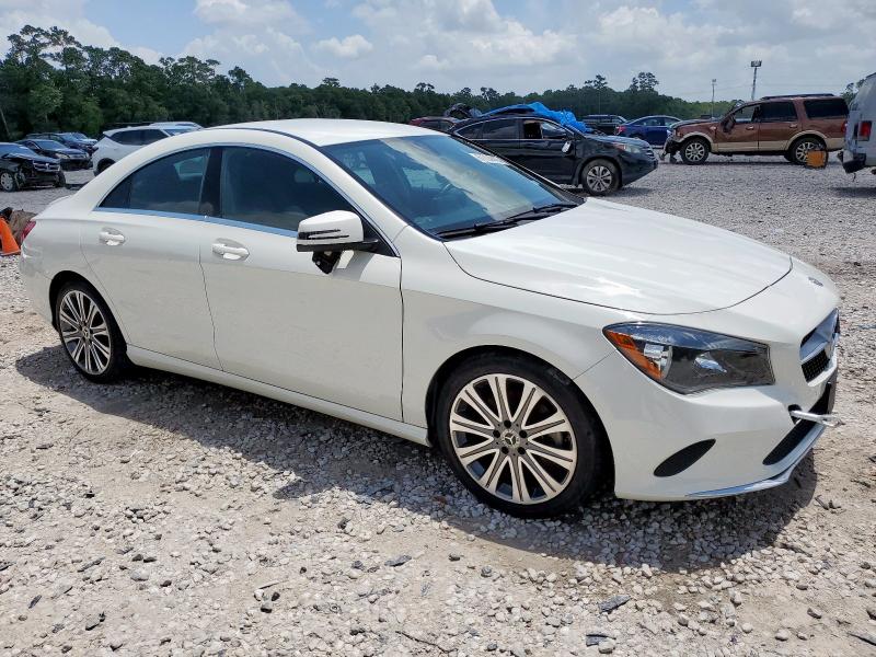 WDDSJ4EB5JN526433 - 2018 MERCEDES-BENZ CLA 250 WHITE photo 4