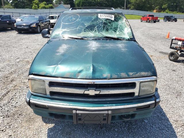 1GNDT13W9V2102107 - 1997 CHEVROLET BLAZER GREEN photo 5