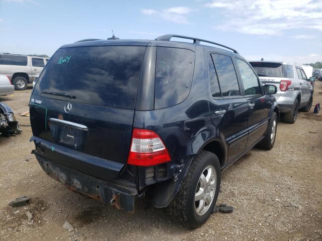 4JGAB75E12A309397 - 2002 MERCEDES-BENZ ML500 500 BLACK photo 3