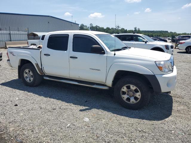 3TMJU62N16M020526 - 2006 TOYOTA TACOMA DOUBLE CAB PRERUNNER WHITE photo 4