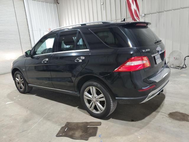 4JGDA5HB2CA091784 - 2012 MERCEDES-BENZ ML 350 4MATIC BLACK photo 2