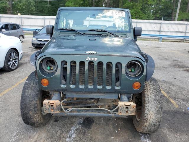 1J4GA5D17AL140004 - 2010 JEEP WRANGLER SAHARA GREEN photo 5