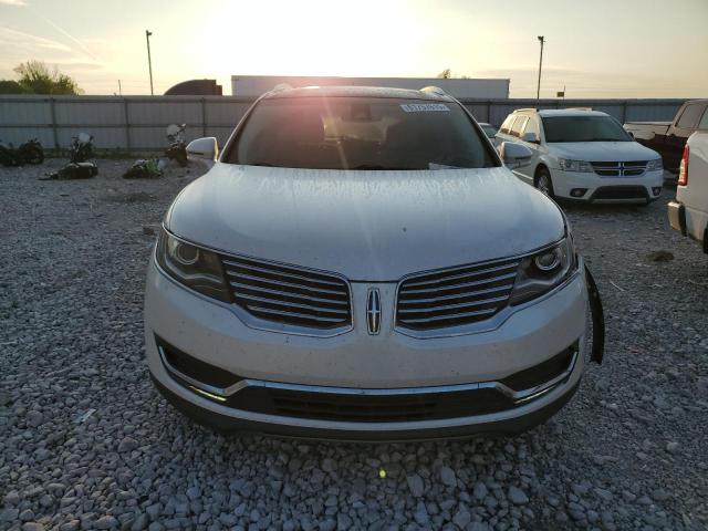 2LMTJ8LR1GBL57215 - 2016 LINCOLN MKX RESERVE თეთრი ფოტო 5