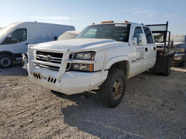 1GCJC33U26F187369 - 2006 CHEVROLET SILVERADO C3500 WHITE photo 1