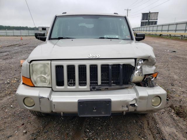 1J8HG48N56C366462 - 2006 JEEP COMMANDER GOLD photo 5