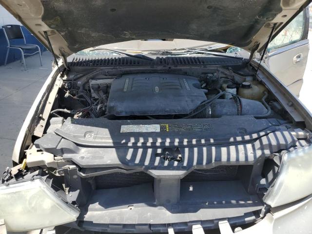 5LMFU28R54LJ29068 - 2004 LINCOLN NAVIGATOR CREAM photo 11