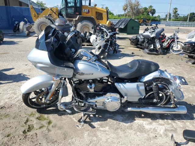 1HD1KHC16PB640194 - 2023 HARLEY-DAVIDSON FLTRX 银色 照片 3