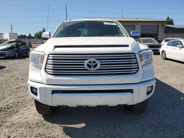 5TFAY5F11FX473884 - 2015 TOYOTA TUNDRA CREWMAX 1794 WHITE photo 5