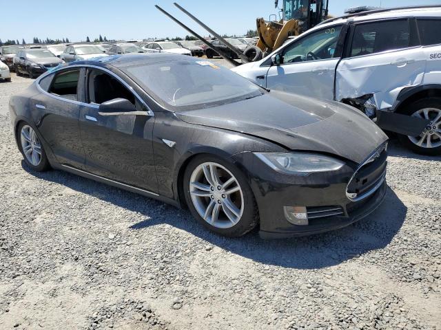 5YJSA1CN9DFP07382 - 2013 TESLA MODEL S Սև լուսանկար 4