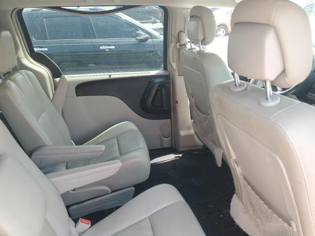 2C4RC1CG4FR554170 - 2015 CHRYSLER TOWN & COU TOURING L SILVER photo 11