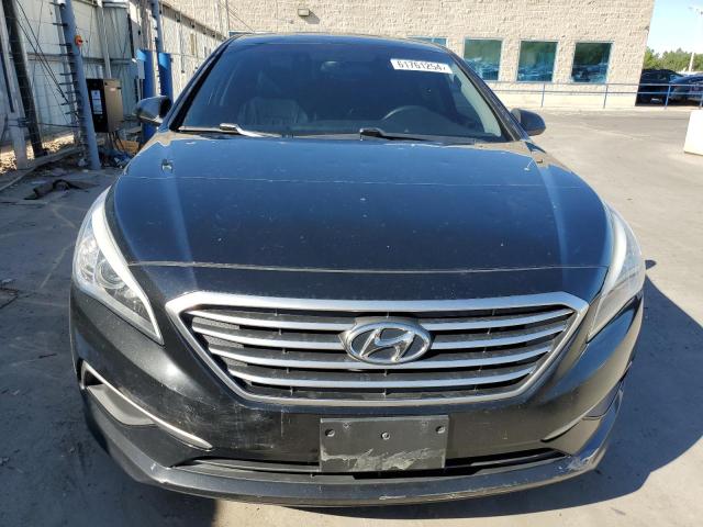 5NPE24AF8GH328810 - 2016 HYUNDAI SONATA SE BLACK photo 5