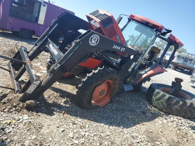 M90057419 - 2003 KUTA TRACTOR ORANGE photo 2