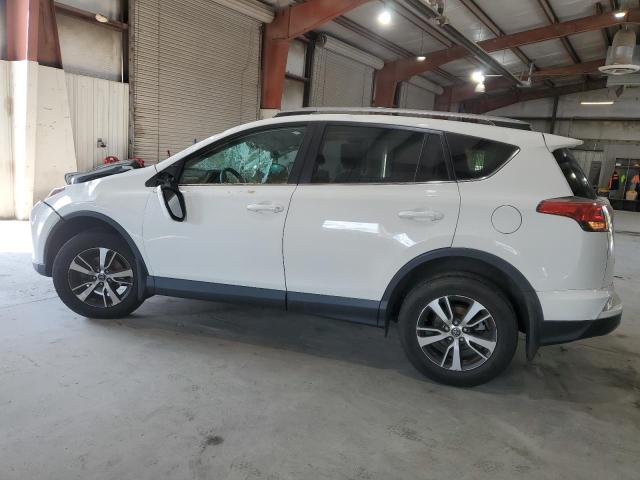 2T3RFREVXJW839441 - 2018 TOYOTA RAV4 ADVENTURE WHITE photo 2