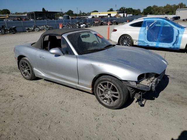 JM1NB3533Y0143895 - 2000 MAZDA MX-5 MIATA BASE SILVER photo 4