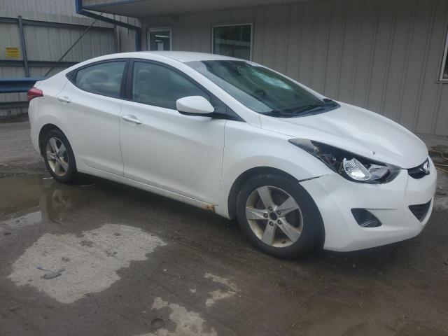 5NPDH4AE5CH067714 - 2012 HYUNDAI ELANTRA GLS WHITE photo 4