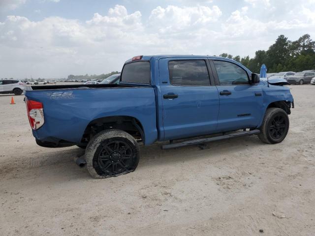 5TFDW5F16KX790914 - 2019 TOYOTA TUNDRA CREWMAX SR5 BLUE photo 3