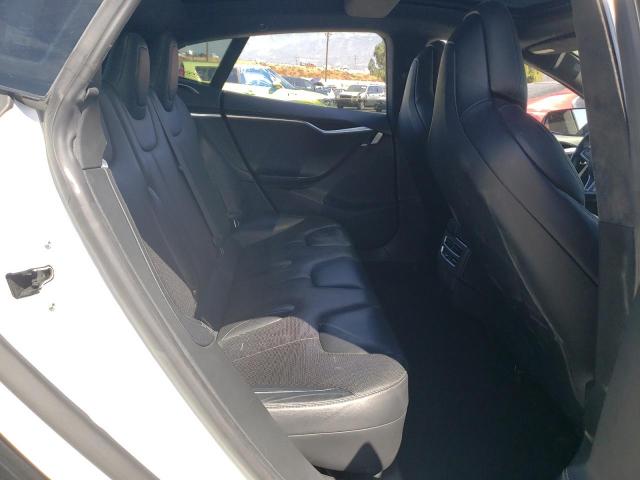 5YJSA1E2XGF177138 - 2016 TESLA MODEL S Սև լուսանկար 10