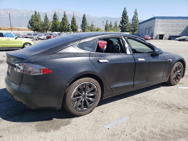 5YJSA1E2XGF177138 - 2016 TESLA MODEL S Սև լուսանկար 3
