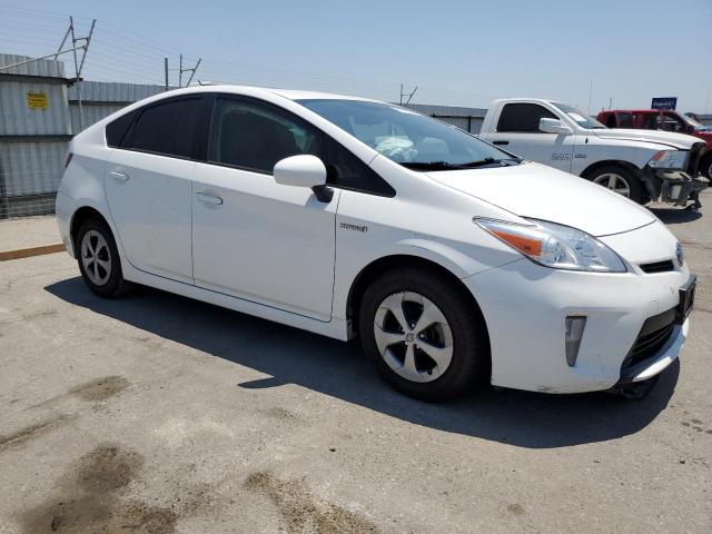 JTDKN3DU1F1926807 - 2015 TOYOTA PRIUS WHITE photo 4