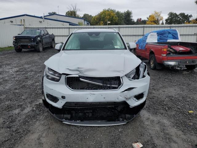 YV4162UK2L2279211 - 2020 VOLVO XC40 T5 MO GRAY photo 9