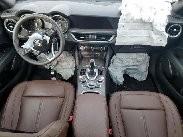 ZASPAKBN3N7D48400 - 2022 ALFA ROMEO STELVIO TI WHITE photo 8
