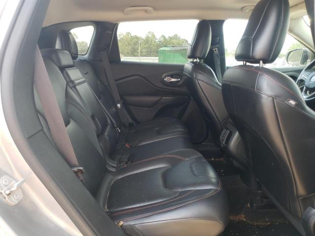 1C4PJMBSXGW121272 - 2016 JEEP CHEROKEE TRAILHAWK SILVER photo 11