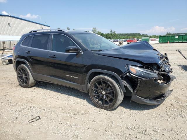 1C4PJLCB9KD187261 - 2019 JEEP CHEROKEE LATITUDE BLACK photo 4