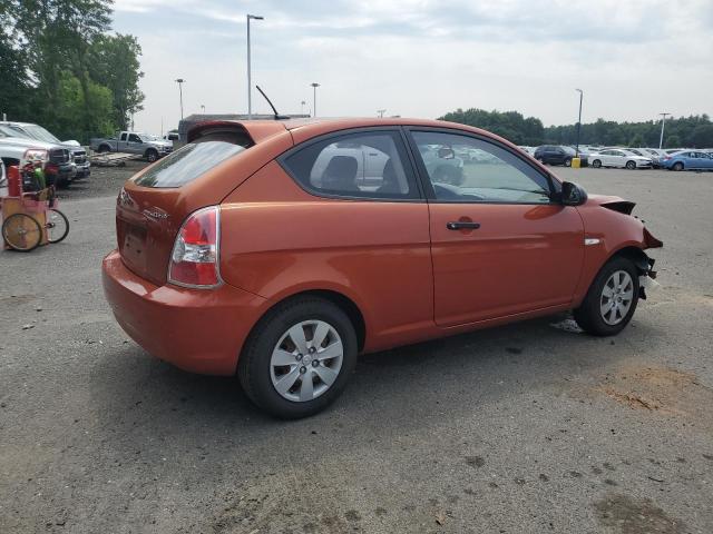 KMHCM36C69U108869 - 2009 HYUNDAI ACCENT GS ORANGE photo 3