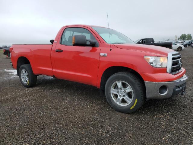 5TFMY5F13CX249282 - 2012 TOYOTA TUNDRA RED photo 4