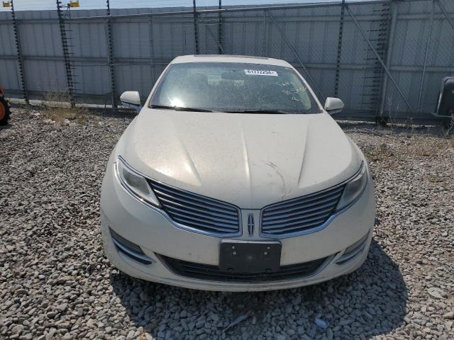 3LN6L2GK8DR828318 - 2013 LINCOLN MKZ WHITE photo 5