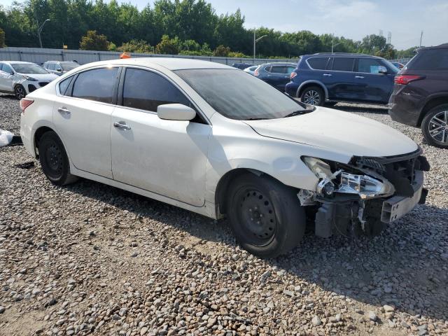 1N4AL3AP9DC296087 - 2013 NISSAN ALTIMA 2.5 Weiß Foto 4