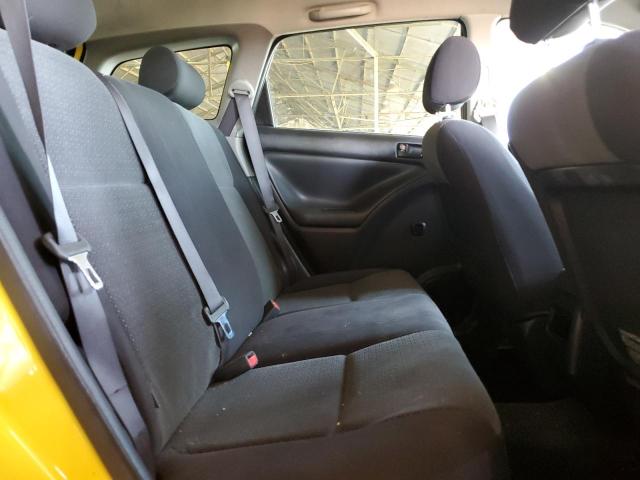 2T1KR32E84C199562 - 2004 TOYOTA COROLLA MA XR YELLOW photo 10