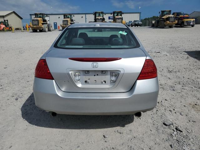 1HGCM66867A034774 - 2007 HONDA ACCORD EX SILVER photo 6