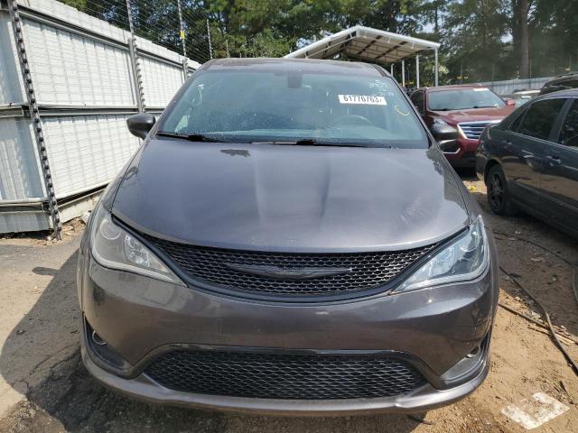 2C4RC1FG7JR333957 - 2018 CHRYSLER PACIFICA TOURING PLUS GRAY photo 5