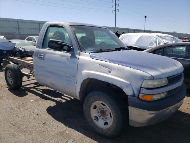 1GBGC24U12Z303581 - 2002 CHEVROLET SILVERADO C2500 WHITE photo 4