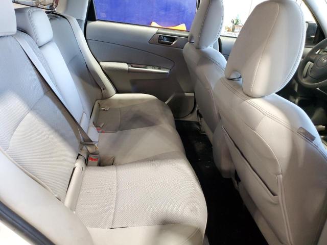 JF2SHABC0BH716868 - 2011 SUBARU FORESTER 2.5X WHITE photo 11