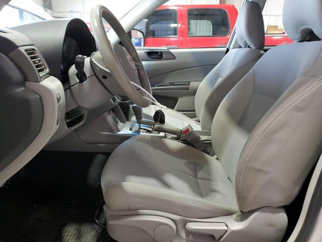 JF2SHABC0BH716868 - 2011 SUBARU FORESTER 2.5X WHITE photo 7