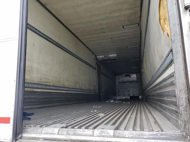 1UYVS248XH6961503 - 2017 UTILITY VS2RA Білий фото 6