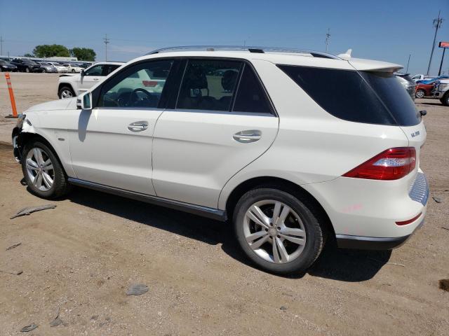 4JGDA5HB6CA029918 - 2012 MERCEDES-BENZ ML 350 4MATIC WHITE photo 2