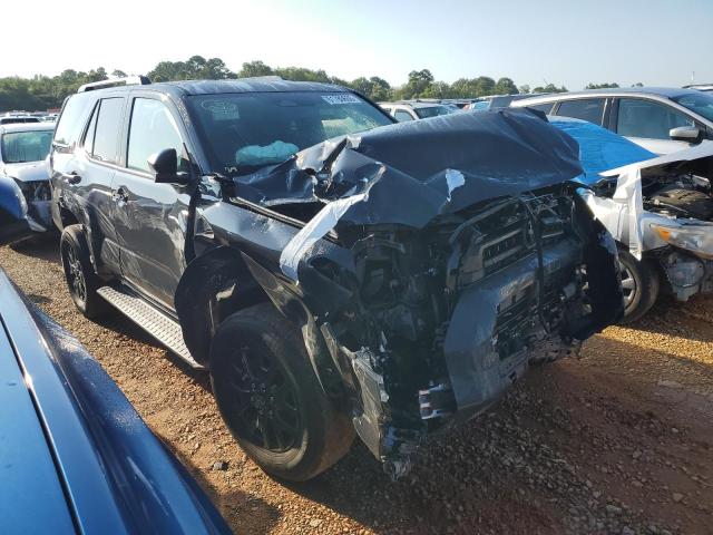 JTEVA5BR8S5005931 - 2025 TOYOTA 4RUNNER SR5 GRAY photo 4