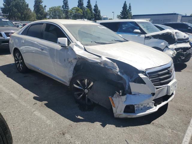 2G61L5S32K9102041 - 2019 CADILLAC XTS WHITE photo 4